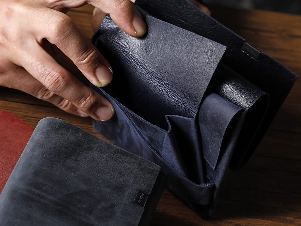 Shosa - No,No,Yes! Pocket-Size Nubuck Leather Short Wallet 1.0 - Shosa - No,No,Yes! Shosa - No,No,Yes! Short Wallet 1.0 Oil Nubuck 3-005