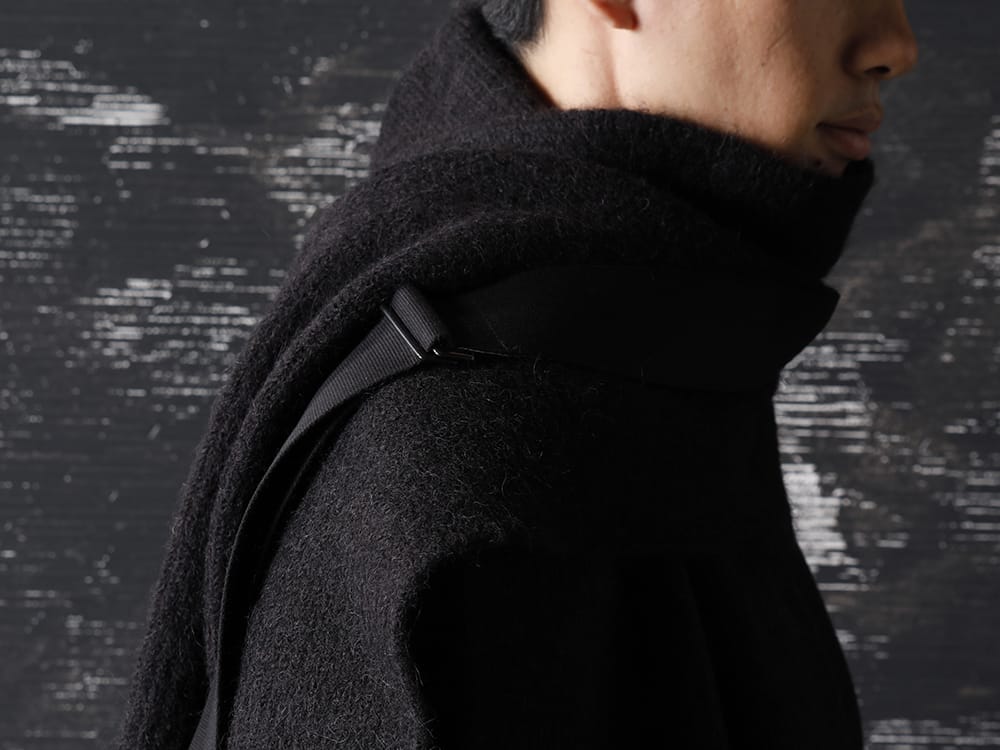 ユリウス 2022-23AW - 首元にボリュームをもたせて季節感ある着こなしを - 807STU1(ベビーアルパカ糸 アルパカニットストール) - 2-006