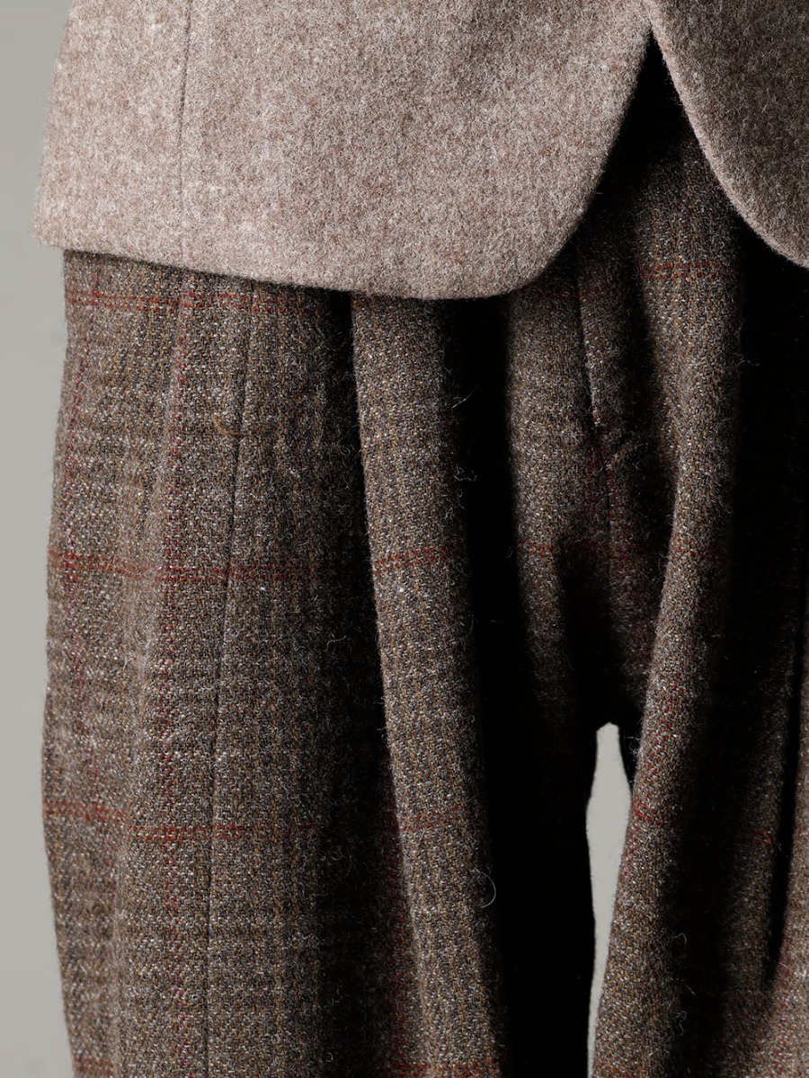 Bergfabel(バーグファベル) 22-23AW(秋冬) メリハリと統一感を意識してコーディネート - 0M2230532 フロントプリーツドロップドクロッチトラウザーズ 3-003