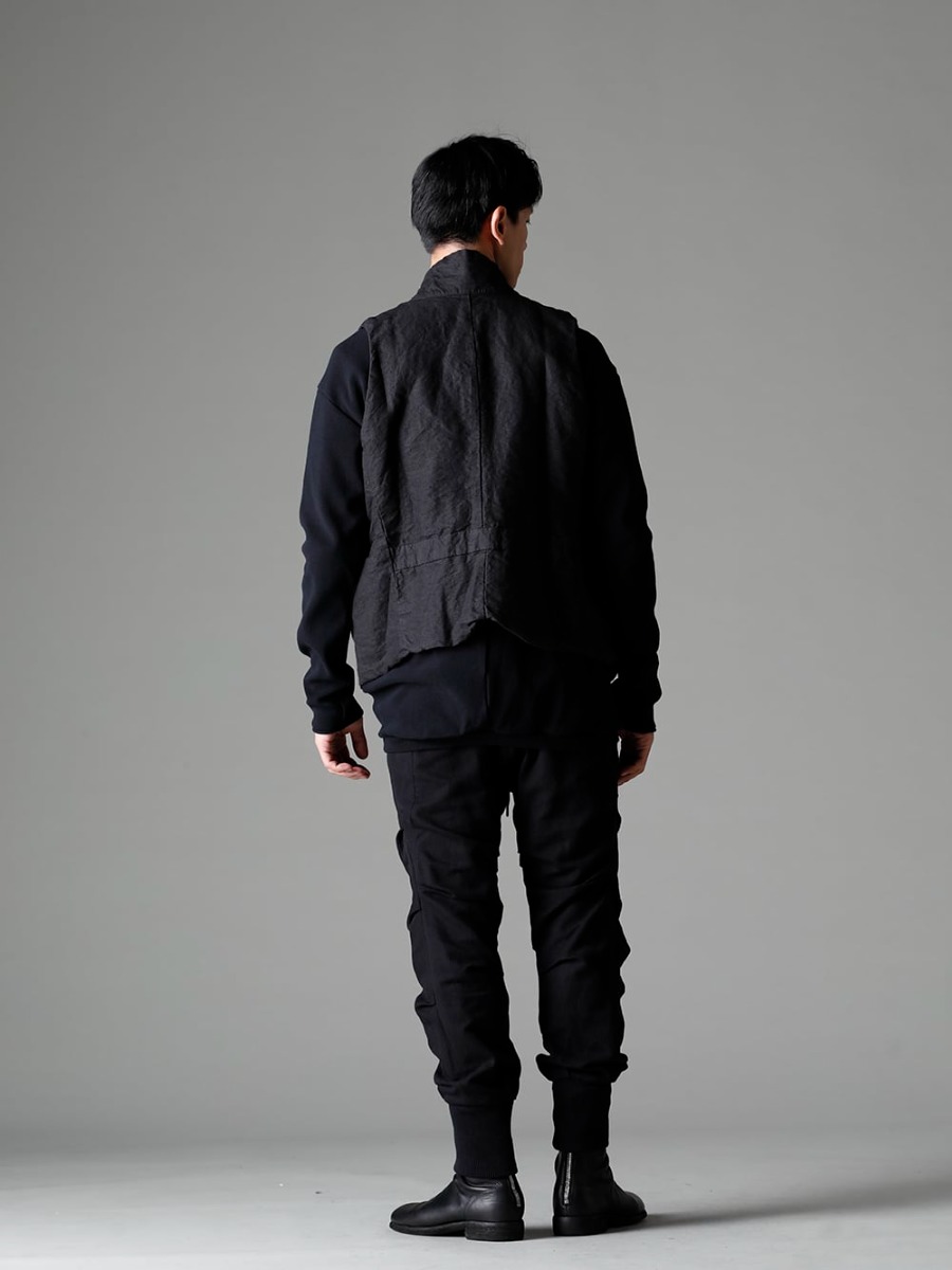 GARMENT REPRODUCTION OF WORKERS(ガーメント リプロダクション オブ ワーカース) 22-23AW(秋冬)  秋冬のコーディネートにベストをプラスで防寒性も - Vincent-Vest-Washi-Black ビンセント ベスト 和紙 ブラック - Quasimodo-Knit-Sew-Black カジモド ニット ソー ブラック - PTN-LSK-Black ジョガー パンツ コットン / リネン ブラック - 988X バックジップミドルブーツ - ホースフルグレインレザー - 988X 1-003