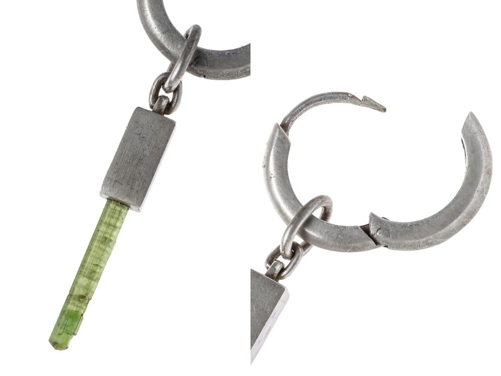 パーツ オブ フォー 2022-23AW - Parts of Four(パーツ オブ フォー) タリスマンシリーズより新作ピアスがデリバリー！只今より店頭・通販共に販売開始！ - 2235-4-DA+GTO(フープイヤリング エクストラスモール ダングルバージョン グリーントルマリン) - 1-009