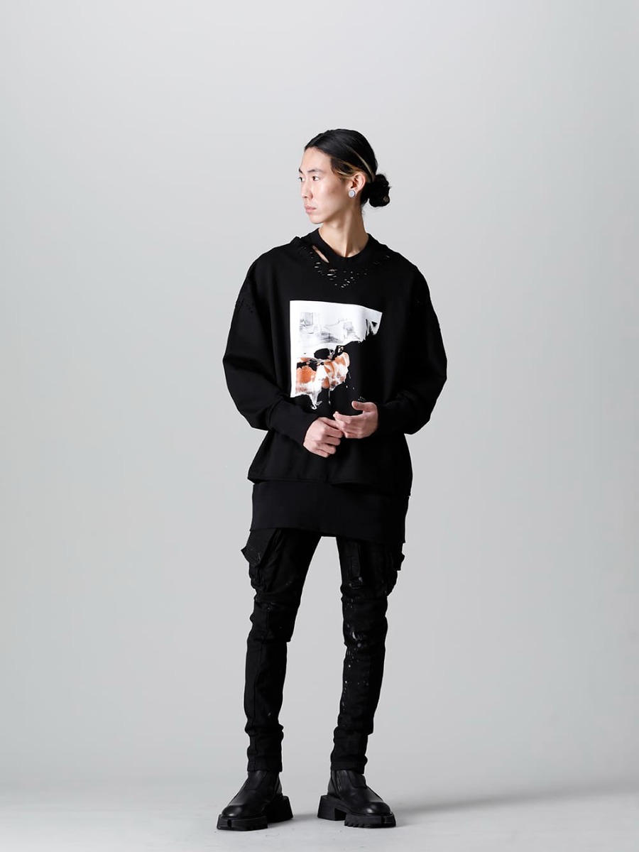 JULIUS 2022-23AW - The third delivery items from the JULIUS 2023PS collection are now available! Available in stores and mail order from now! - 807CUM4-Black(Cotton Sweat Damaged Pullover Black) - 2-001