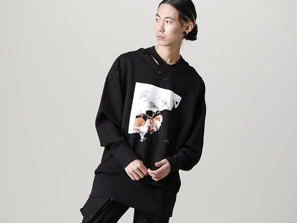 JULIUS 2022-23AW - The third delivery items from the JULIUS 2023PS collection are now available! Available in stores and mail order from now! - 807CUM4-Black(Cotton Sweat Damaged Pullover Black) - 2-003