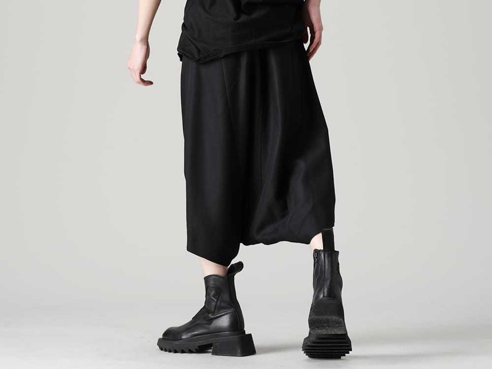 JULIUS 2022-23AW - The third delivery items from the JULIUS 2023PS collection are now available! Available in stores and mail order from now! - 807PAM4(Wool/Rayon Gaba Prism Sarrouel Pants) - 3-005