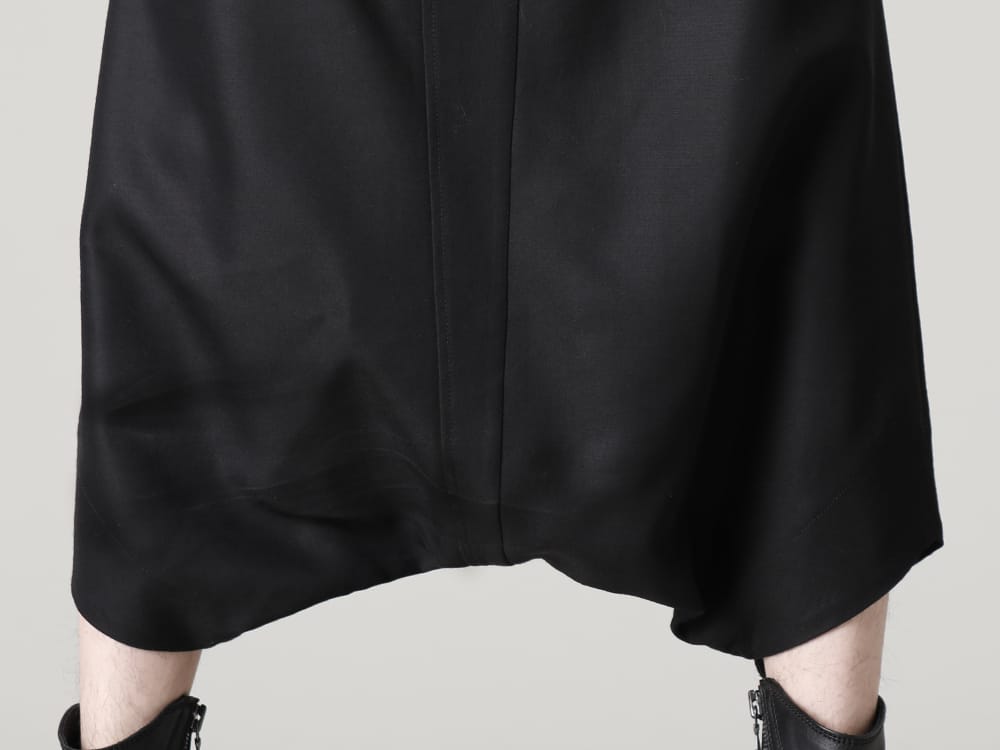 JULIUS 2022-23AW - The third delivery items from the JULIUS 2023PS collection are now available! Available in stores and mail order from now! - 807PAM4(Wool/Rayon Gaba Prism Sarrouel Pants) - 3-007