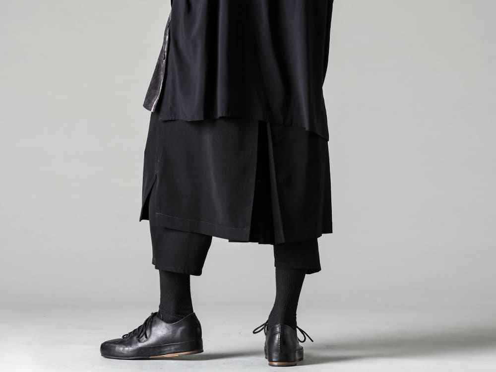 Yohji Yamamoto-ヨウジヤマモト 22-23AW(秋冬) ライトウェイトなタキシード生地を使用した春夏ラップパンツ - HZ-P16-500-スタンダードラップパンツ - Handsewn-Classic-Lo-ハンドソーン クラシック ロー-3 3-003
