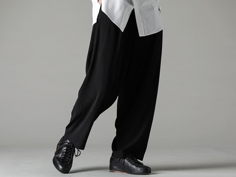 Yohji Yamamoto-ヨウジヤマモト 2022SS(春夏) Yohji Yamamoto-ヨウジヤマモト - 2022SS(春夏) collection Style #3 3-005