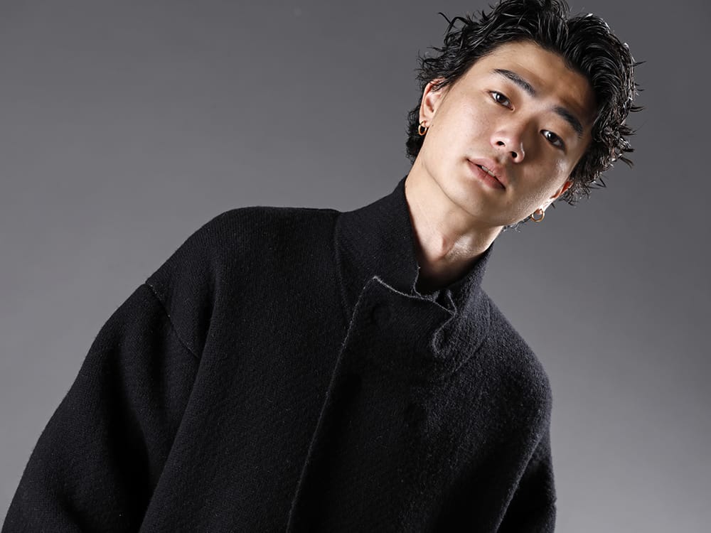 The Viridi-anne 2022-23AW A knit blouson that can be used like a coat  - VI-3528-06-Black - Reversible Knit Blouson Black 2-002