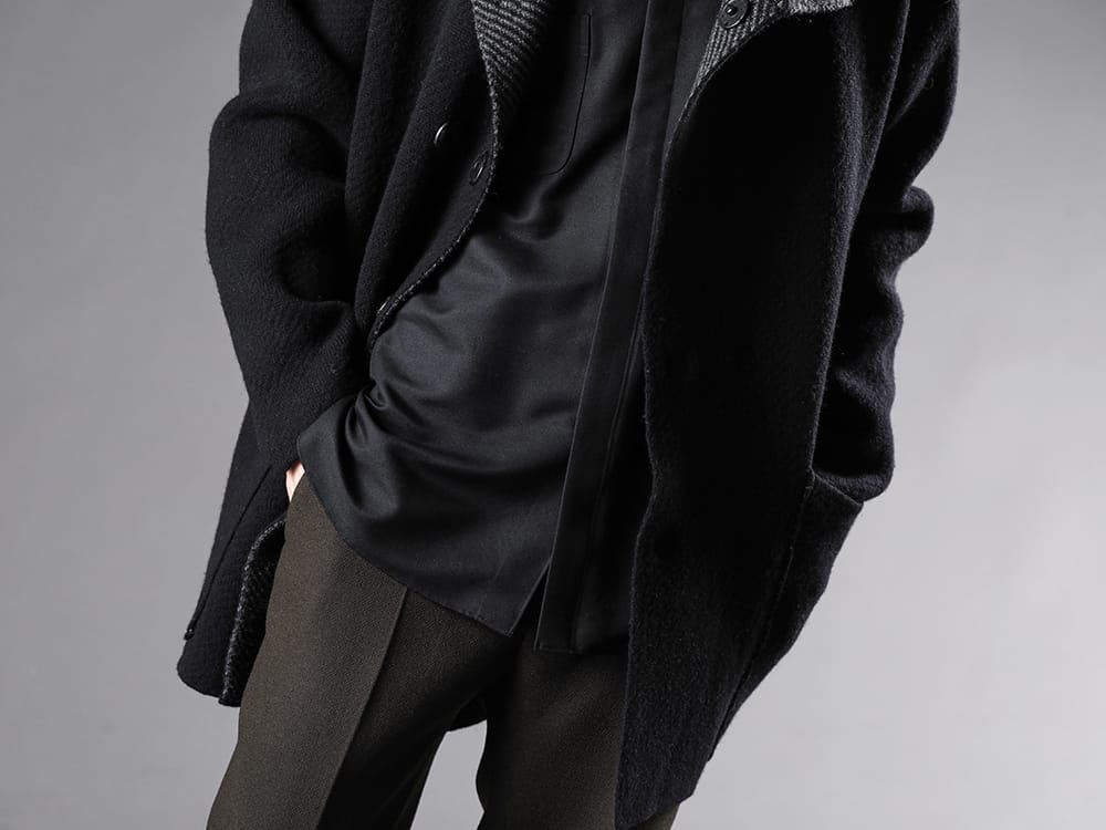 The Viridi-anne 2022-23AW A knit blouson that can be used like a coat  - VI-3528-06-Black - Reversible Knit Blouson Black - IH-22FW-B010-FJ-Black-Chest Pockets Shirt Black 2-007