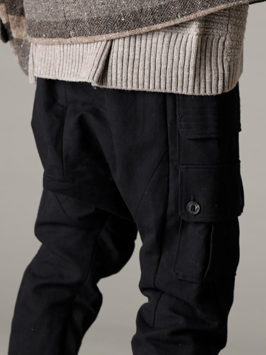 DEVOA 22-23AW An item that is fun to wear and enjoy the process of aging. -  PTN-LCG-Black Cargo Pants Cotton/Linen Black FW-LMM Leather boots 3-002