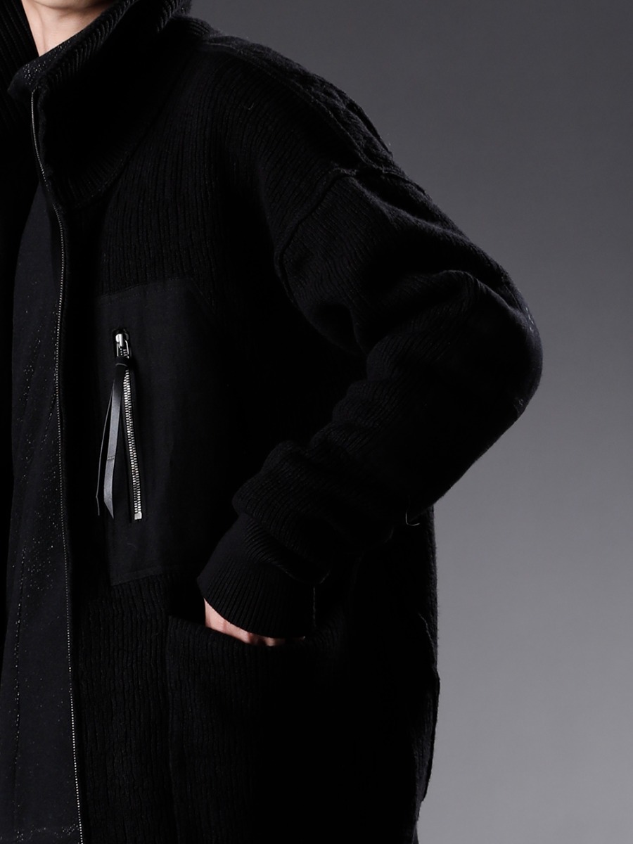 The Viridi-anne 22-23AW Knit zip-up blouson made of high quality material  - VI-3530-07-Black Cotton Cashmere Knit Blouson Black VI-3533-01-Black Cotton wool-lined high neck pullover 2-004