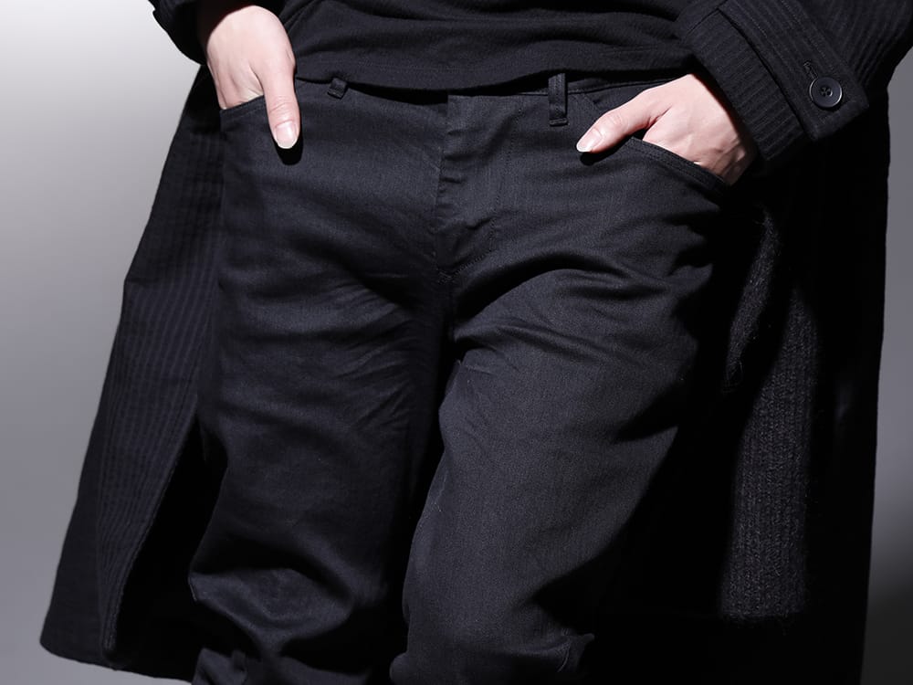 ユリウス 2022-23AW - 美しいラインを演出するすっきりとした下半身 - 787PAM5-BK(インダイレクト スキニーデニム ブラック) - 3-004