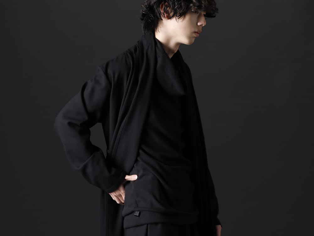 クジャク / キリュウキリュウ 2022-23AW - ライトな羽織としてオールシーズン着用を楽しめるkujakuのロングカーディガン。 - KJ-22AW20(イブキフロ カーディガン) KO-HT19-060(スムースブラッシュ ルーズ ハイネック) - 3-008