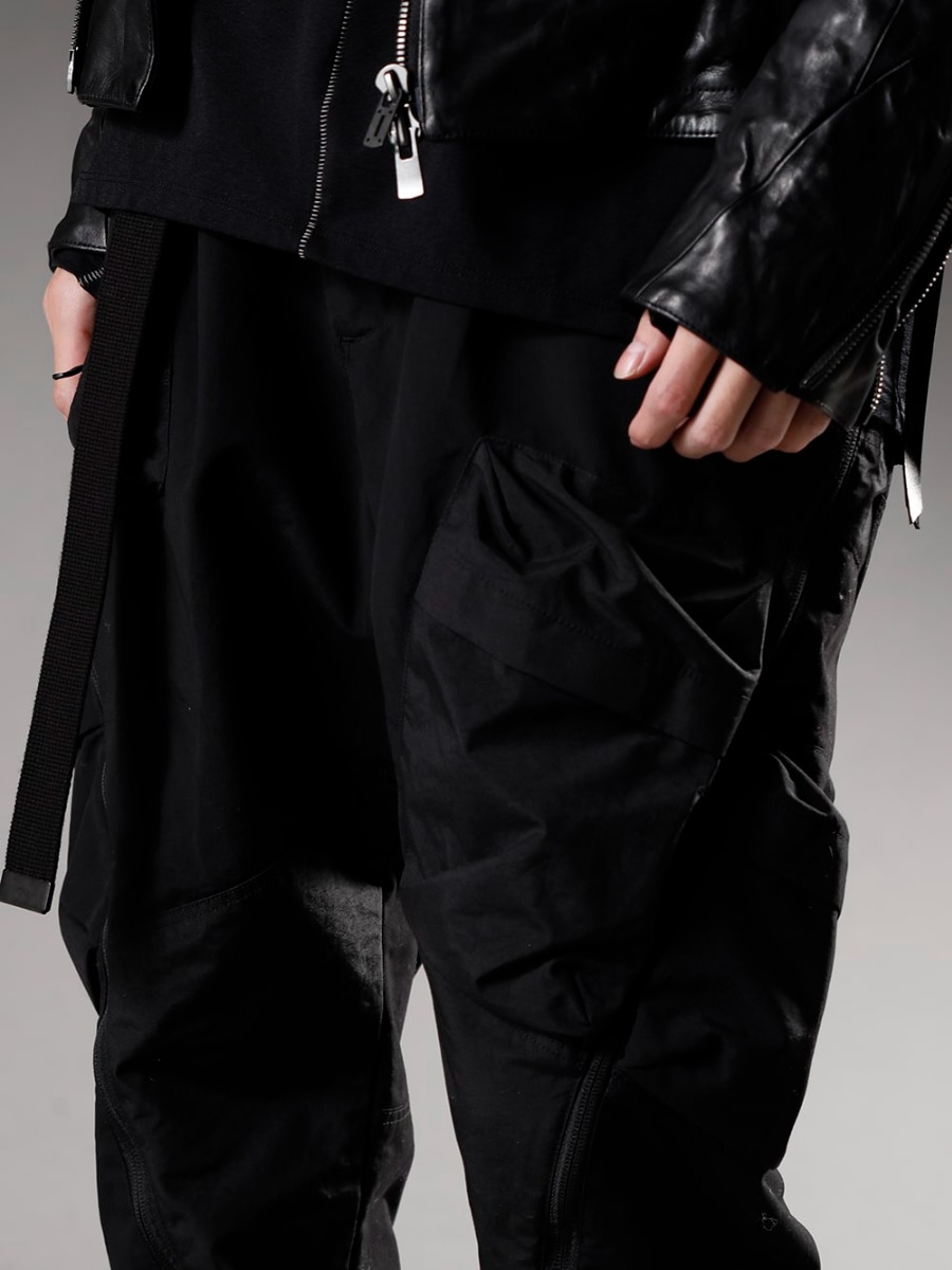 The Viridi-anne D.HYGEN  22-23AW Designed to be useful in any season -  VI-3509-04-Black Tactical Pants Black VI-3554-09 Inheel Boots 3-004