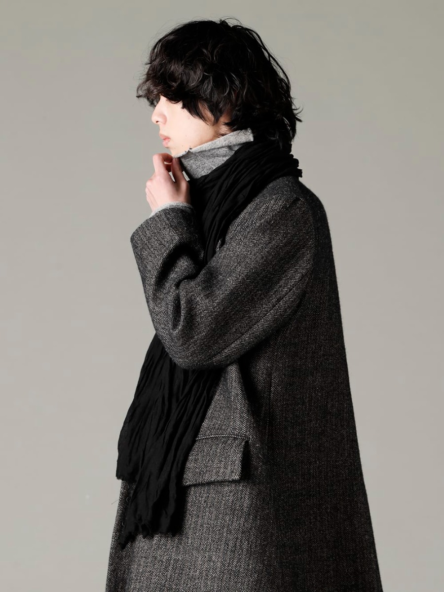 KLASICA 22-23AW Produced by brushing up on past items  - 22C-38LCT-SIGLO Old Coat - Classic Herring Bone - TTC-wmpl-Grey-Beige Italy MAPEL Wool Knit Bottle Neck Grey - Beige - scarf-Black Linen Stole Black 2-002