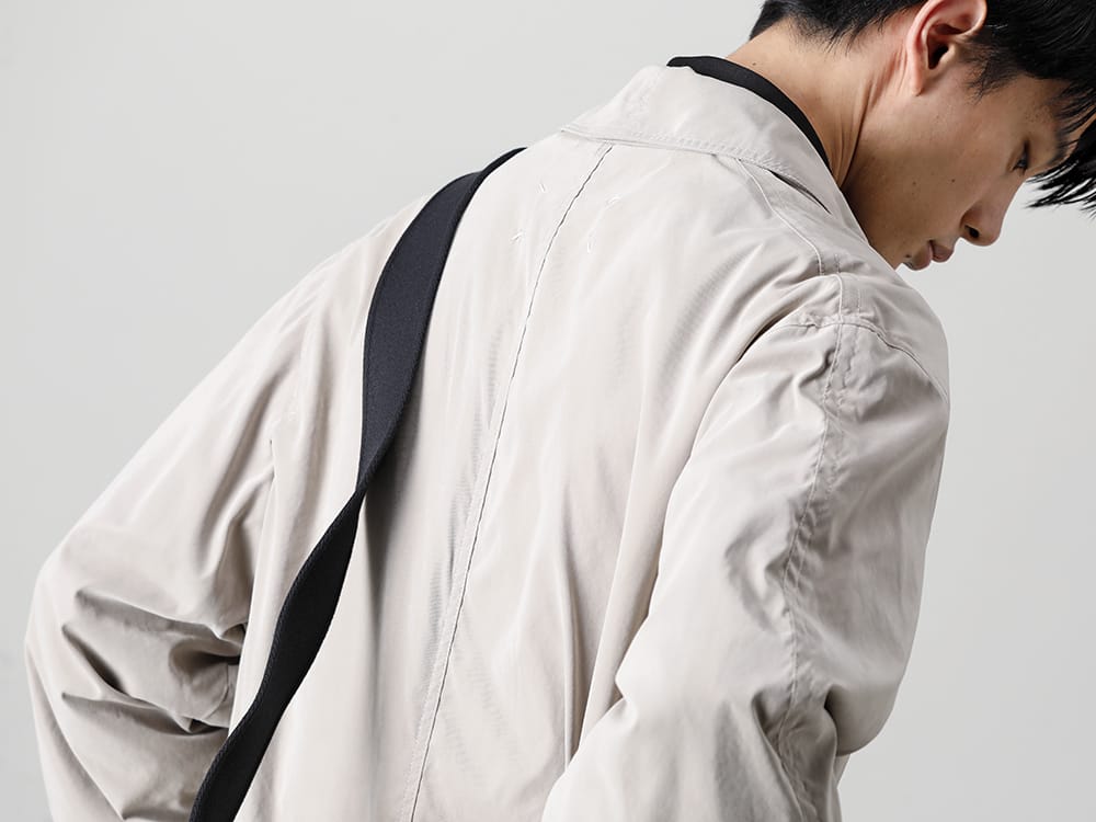 Maison Margiela 2022-23AW The water-repellent polyester fabric is densely woven and finished to protect from rain and dirt.  - S51AH0184 - Trench Coat - IH-22FW-B010-FJ-Black - Chest Pockets Shirt Black - SB1WB0002 - Glam Slam Camera Bag 2-002