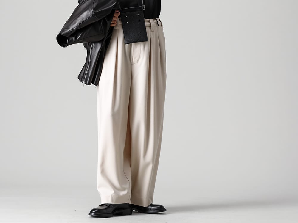 VU - ヴウ 2022-23AW 見出し3 - vu-a22-p10 Off white - ニー ワイドパンツ - IH-22SS-S001-RC - レザーシューズ 3-001