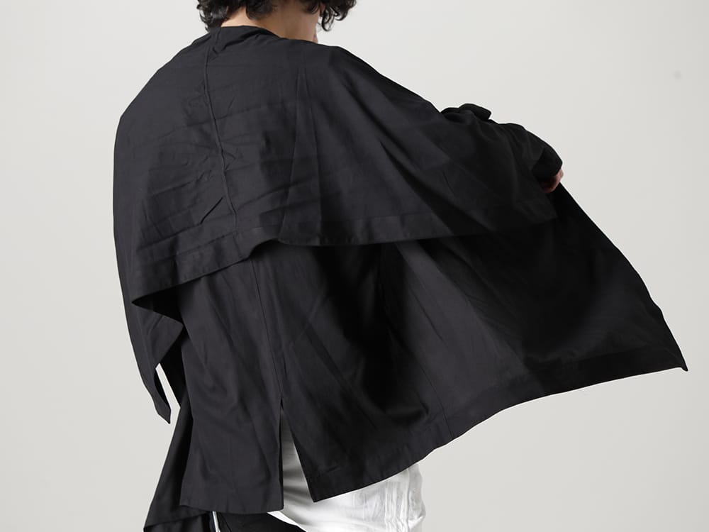 JULIUS 2023SS - The JULIUS 2023SS collection is now available! Sales have started both in-store and online! - 819CUM3-black(Cotton/Cupro Jersey Drape Cardigan Black) 819CUM4-offwhite(Cotton/Cupro Jersey Drawcord Short Sleeve T-Shirt Off White) - 2-005