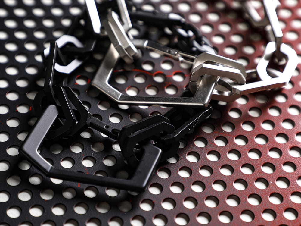 JULIUS 2023SS - The JULIUS 2023SS collection is now available! Sales have started both in-store and online! - 817ACU16-silver(Chain Bracelet Silver) 817ACU16-black(Chain Bracelet Black) - 5-004