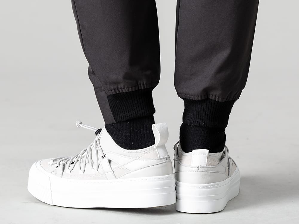 The Viridi-anne 2022-23AW Select vulcanized sneakers with a distinctive upper design - 218 - Shell Pants - VI-3555-09-L.Gray - Sneaker L.Gray 3-005