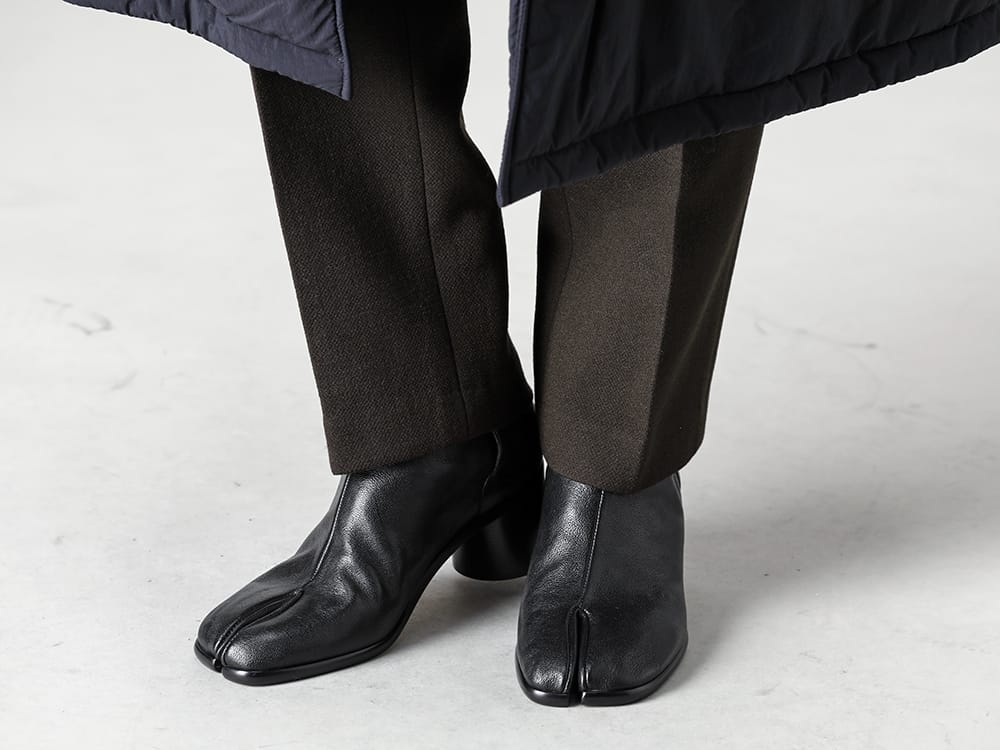 Maison Margiela 2022-23AW We recommend you to coordinate it with slim slacks and Tabi boots for a beautiful look! - IH-22FW-P019-TA - No Tuck Straight Pants - S57WU0132 - Tabi Ankle Boots 6cm 3-003