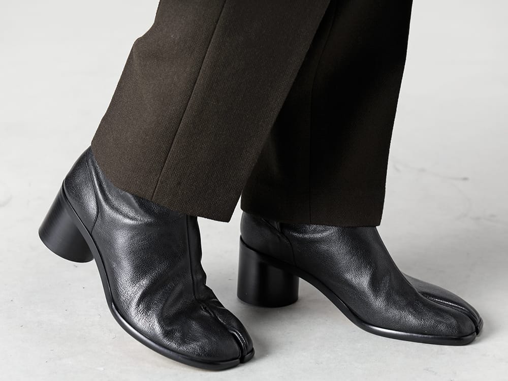 Maison Margiela 2022-23AW We recommend you to coordinate it with slim slacks and Tabi boots for a beautiful look! - IH-22FW-P019-TA - No Tuck Straight Pants - S57WU0132 - Tabi Ankle Boots 6cm 3-004