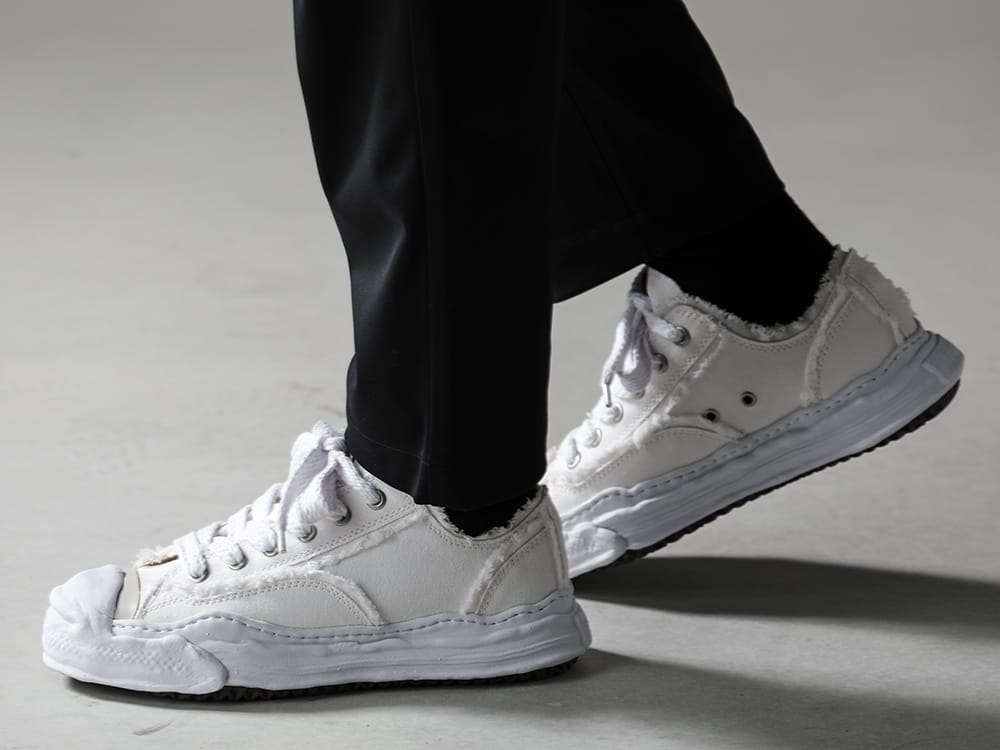 Maison MIHARAYASUHIRO - メゾン ミハラヤスヒロ 2022-23AW 見出し2  - A10FW714-White - - ハンク ロー - オリジナル ソール ミックス キャンバス スニーカー White - WM2273408 - WM × F.C.Real Bristol テーパード パンツ 2-002