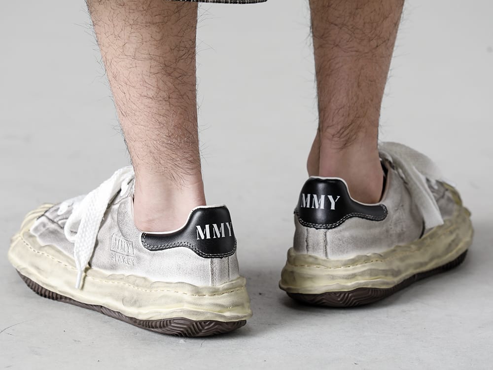 Maison MIHARAYASUHIRO - メゾン ミハラヤスヒロ 2023SS 見出し3 - A10PT034 - ラップ-ウエスト カスリ チェック ショーツ - A10FW712-White - ブレイキー ロー オリジナルソール キャンバス スニーカー White 3-006