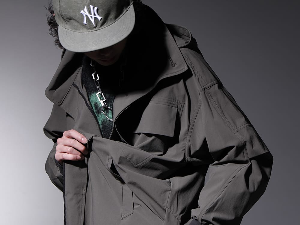 The Viridi-anne / NVCLEAR 2023SS - A hooded coat that works as a light outerwear - VI-3560-06-Dark-Olive(Water-Repellent Stretch Hooded Coat Dark Olive) NV_002-Vintage-Green(NV LOGO FR ARMY COTTON CAP VINTAGE GREEN) - 2-008
