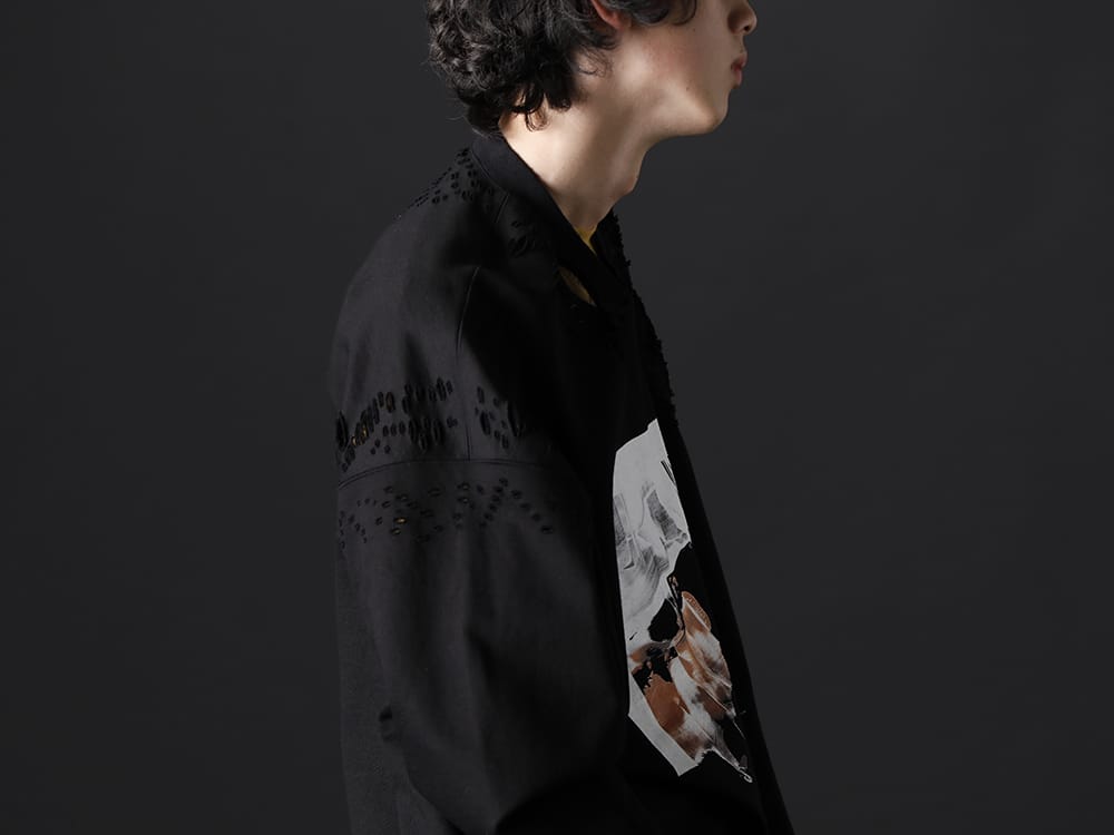 ユリウス 2023PS - ダメージ加工によって面白みのあるレイヤードを  - 807CUM4-Black(コットンスウェット ダメージプルオーバー ブラック) - 2-006