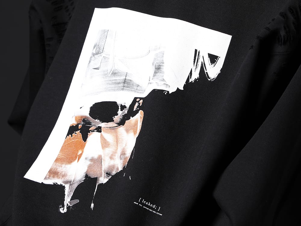 ユリウス 2023PS - ダメージ加工によって面白みのあるレイヤードを  - 807CUM4-Black(コットンスウェット ダメージプルオーバー ブラック) - 2-010