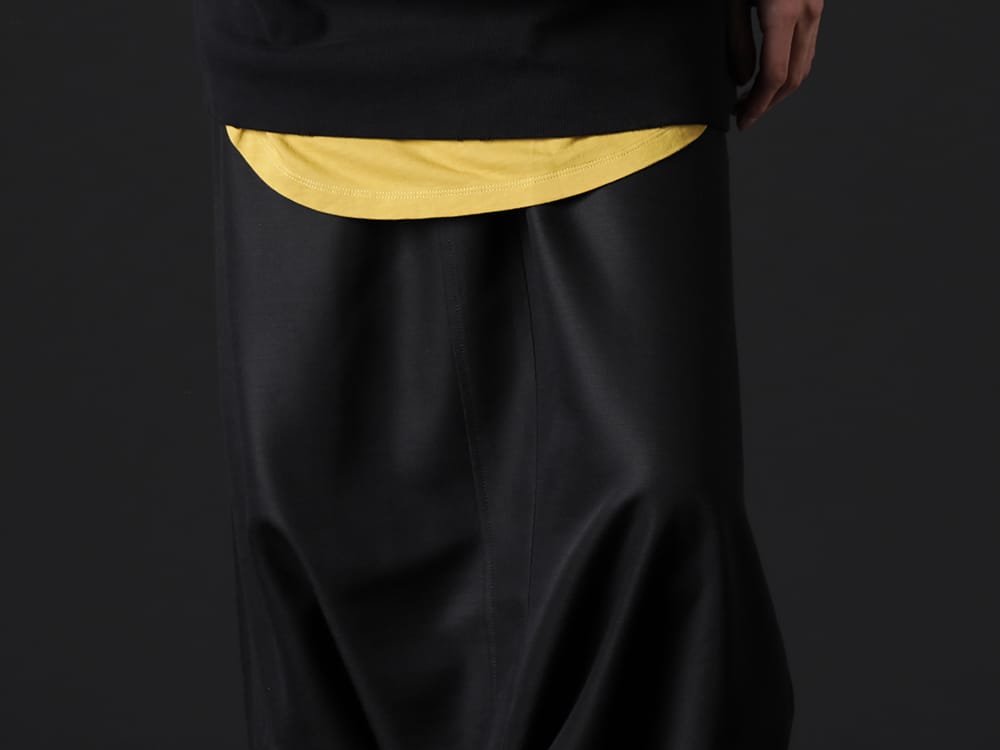 ユリウス 2023SS - ゆったりとしてラフに着用できるパンツ - 807PAM4(ウール/レーヨン ギャバ プリズム サルエルパンツ) - 3-004