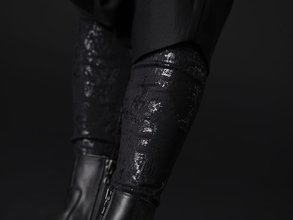 キリュウキリュウ 2023SS - ゆったりとしてラフに着用できるパンツ - KO-HLG09-059(ホイルスムース レギンス) - 3-006