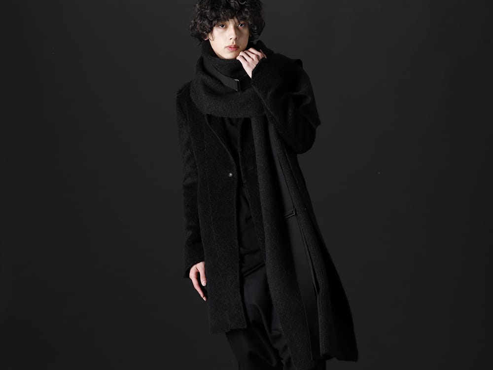 JULIUS / kiryuyrik 2023PS - Coats and scarves are standard items from various brands. - KO-HJ29-105-black(Alpaca Shaggy Single Napoleon Jacket Black) 819CUM4-black(Cotton/Cupro Jersey Drawcord Short Sleeve T-Shirt Black) 807STU1(Baby Alpaca Yarn Alpaca Knit Stole) - 2-001