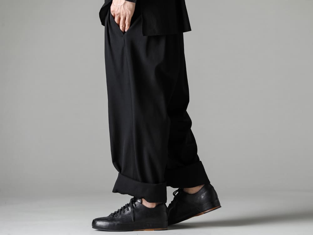 Yohji Yamamoto(ヨウジヤマモト) 23SS(春夏) collection Style #2 2-006