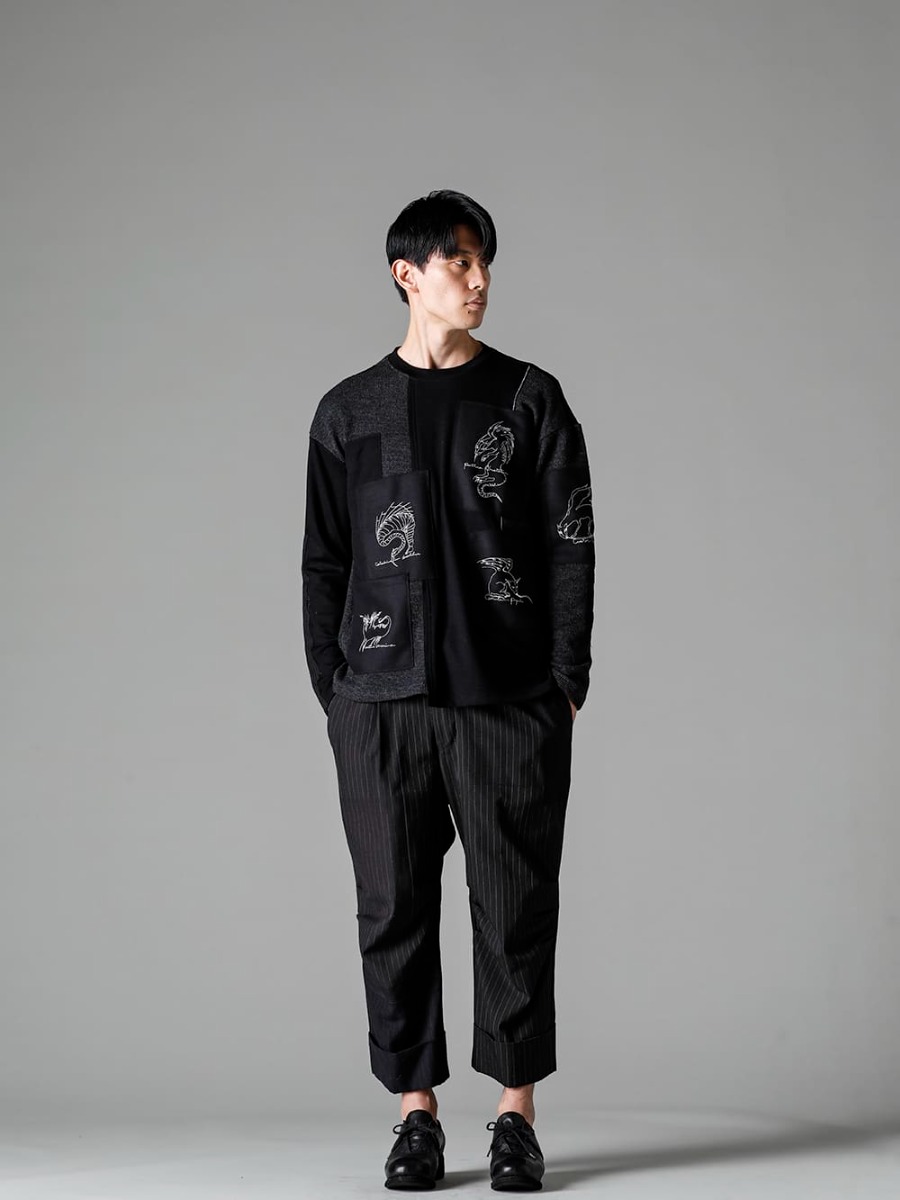 DUELLUM-デュエラム 22−23AW(秋冬) 可愛げのある刺繍がいい感じにギャップを - DUE-V-066-TEE-パッチド ビースト セーター 3-001