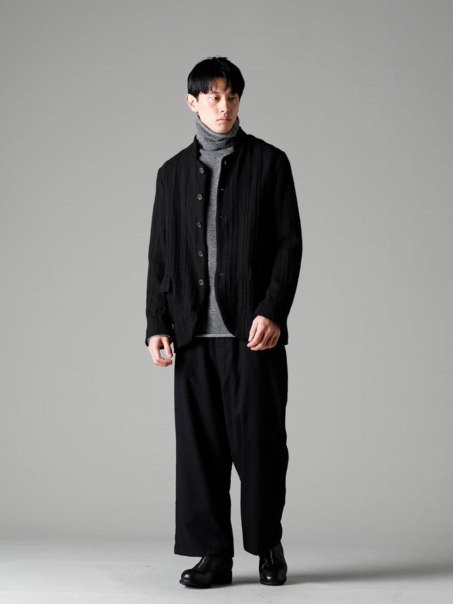 ware(ウェア) 22-23AW イタリア老舗メーカーの生地を使用 - joep-preat-wool プリーツド ウール スタンド カラー ジャケット - TTC-wmpl-Grey-Beige イタリア マペル ウールニットボトルネック グレーベージュ - Bretagne-pants-Long-Wool-Black ブルターニュ パンツ ロング ウール ブラック 3-004