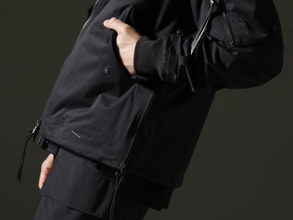 The Viridi-anne 2023SS - A jacket that combines functional detail with minimal use  - VI-3558-06-Black(Water Repellent Bomber Jacket Black) - 2-007