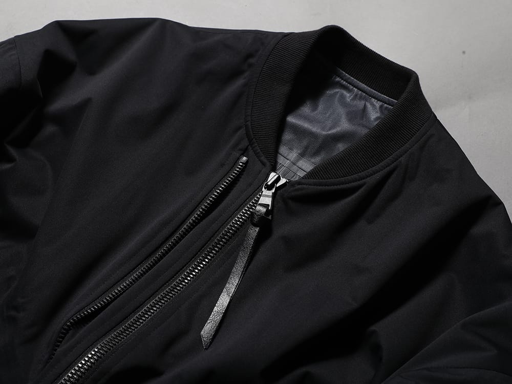 The Viridi-anne 2023SS - A jacket that combines functional detail with minimal use  - VI-3558-06-Black(Water Repellent Bomber Jacket Black) - 2-013