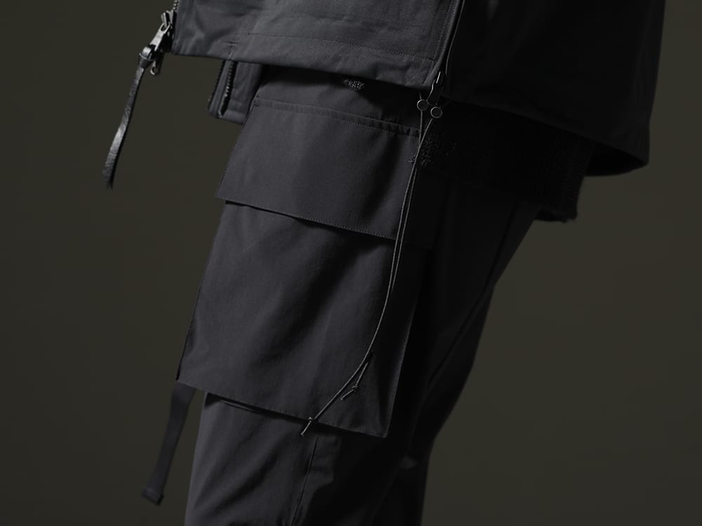 The Viridi-anne 2023SS - Cargo pants that are both practical and functional - VI-3563-04-Black(Water-Repellent Stretch Cargo Pants Black) - 3-005