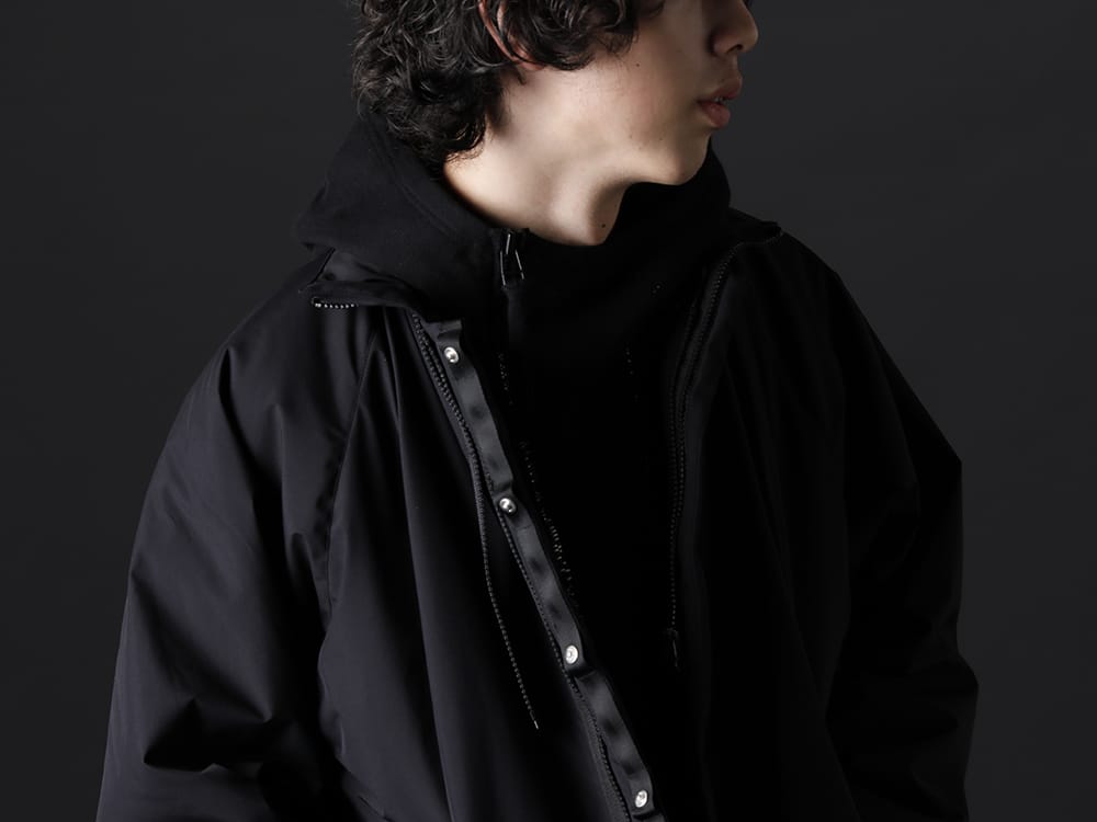 アクロニウム / ディーハイゲン 2022-23AW - 防風性、耐水性、通気性を兼ね揃えたコーチジャケット。 - J95-PL(Insulated Coach Jacket) ST107-0922A(ヘビーコットンジャージダブルジップフーデッド オールインワン) - 2-004