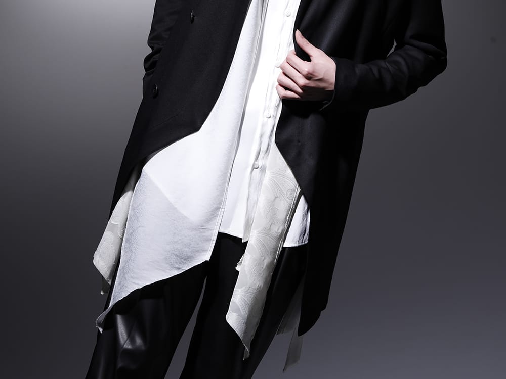 JULIUS / kiryuyrik 2022-23AW - This shirt features kiryuyrik's signature flared design. - 758JAM1(The R Limited 10 year anniversary MA_JULIUS Seamed Tailored Jacket) KO-HB20-906-white(Crazy Pattern Stoal Shirts White) - 2-004