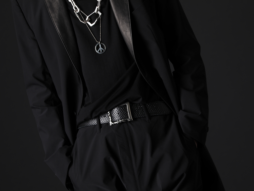 THE ONENESS / kiryuyrik / JULIUS 2023AW - Elegant tailoring made with eco-friendly materials - OB-OHJ04-901(Recycled PEs Leather Combi Jacket) 817CPM3-M(Cotton/Modal Jersey Short Sleeve T-Shirt) 817ACU15-silver(Chain Necklace Silver) OB-PEACE01-01(SGZ-PEACE Nacklace) - 2-001