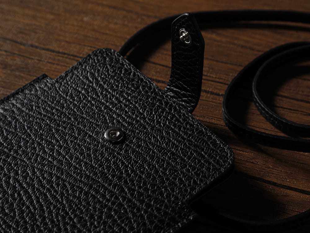 Maison Margiela - Maison Margiela 2023SS Smartphone neck pouch as a plus-one pocket for spring/summer style - SA1VZ0008 - Smartphone neck pouch 1-004