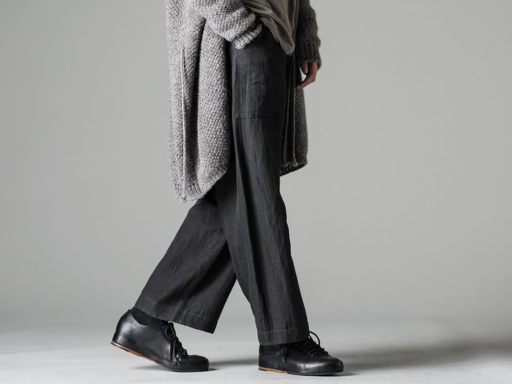 Norwegian Rain-ノルウェージャンレイン 22-23AW(秋冬) ベーシックデザイン故にどんなスタイルにもマッチするレザースニーカー - TROUSERS#67-トラウザー #67 スミ ウール/リネン ツイル - Handsewn-Classic-Lo-ハンドソーン クラシック ロー 4-003