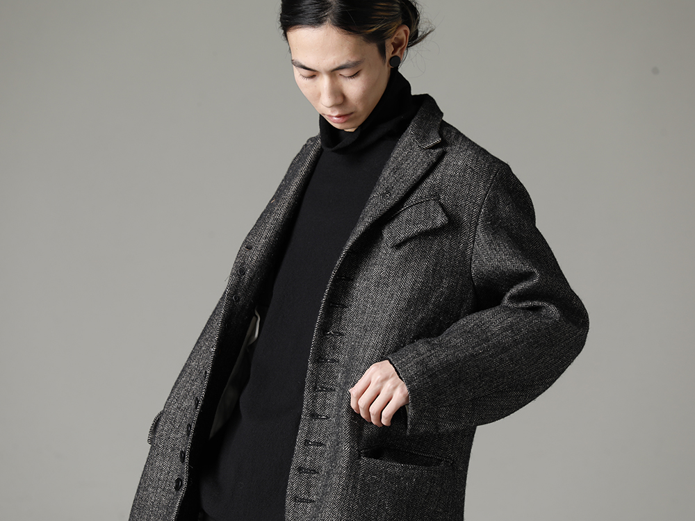 KLASICA(クラシカ) 22-23AW(秋冬) 独特な表情を持つウールリネン生地  - 22C-38LCT-SIGLO オールド コート - クラシック ヘリンボーン - TTW-jw-blk ウールジョーゼットボトルネック ブラック 2-002