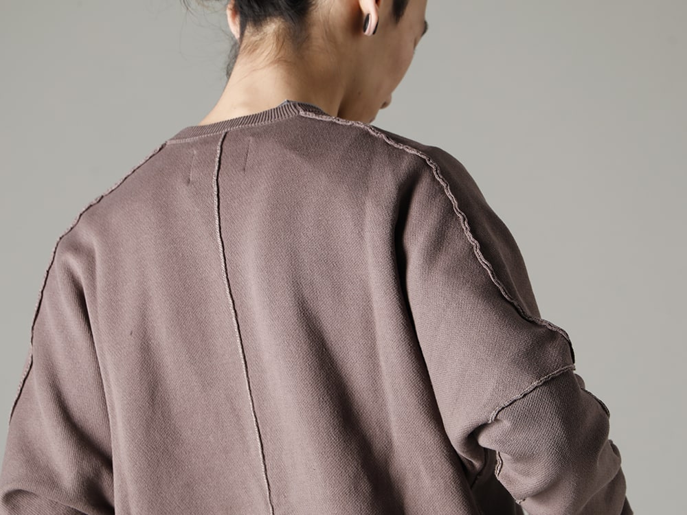 DEVOA(デヴォア) ZIGGY CHEN(ジギーチェン) GUIDI(グイディ) 23SS(春夏) シーズン 春先のいろんなシーンで間違いなく重宝するカーディガン - KTS-CMH-Beige-Gray カーディガン コットン ベージュグレー CSC-DSH3-Stone-Gray セミハイネックロングスリーブ スビンコットンジャージー ストーングレー PTN-SHE イージー パンツ シェトランド ウール / リネン バックジップミドルブーツ - ホースフルグレインレザー - 988X 3-005