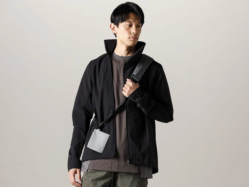 CIVILIZED 23SS The minimal and highly mobile velocity track jacket The minimal and highly mobile velocity track jacket is great for early spring. -  CVE-0024-Velocity Track Jacket Black - RB-401-Trail-T Selenium Gray