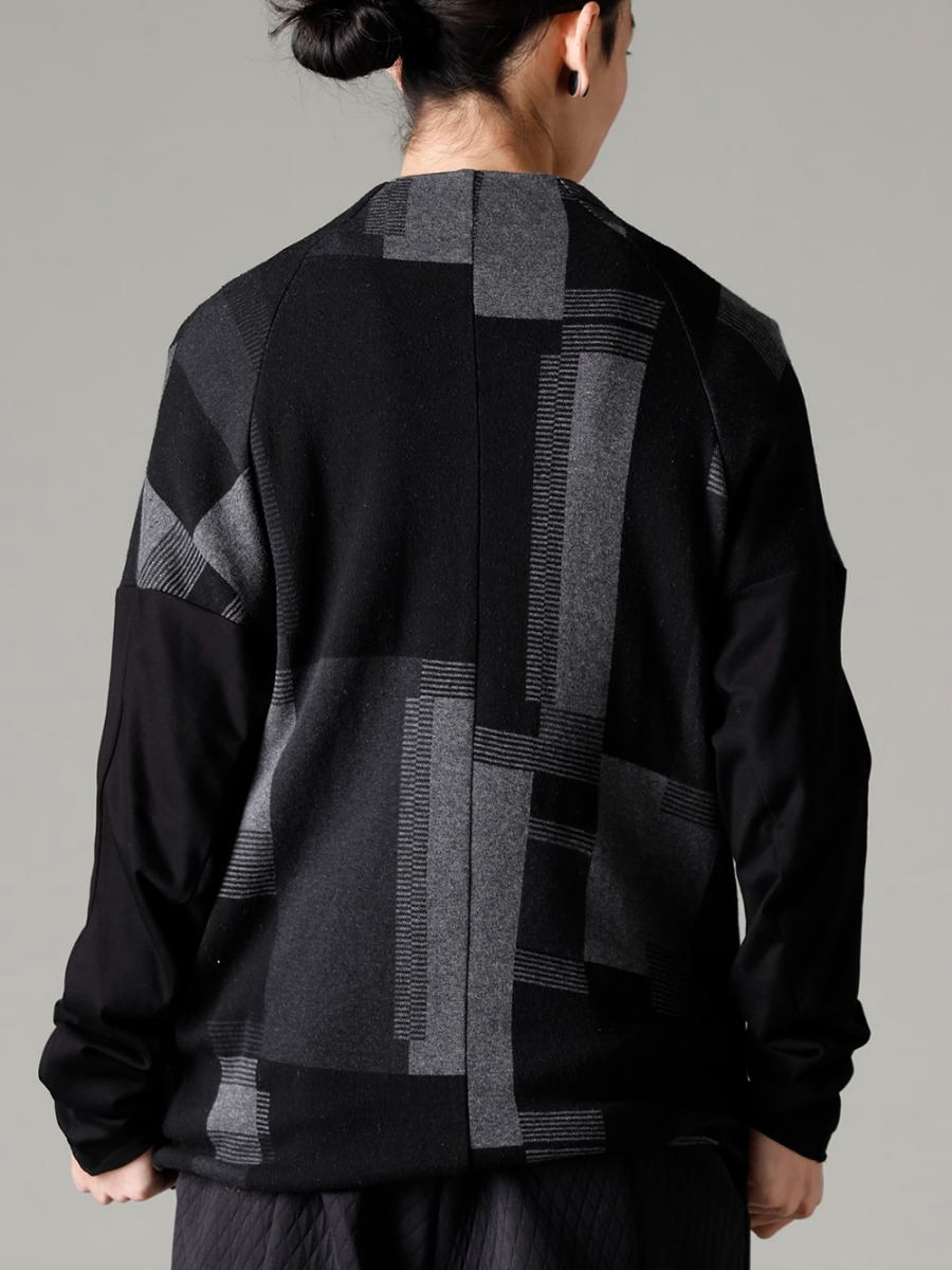 DEVOA(デヴォア) GUIDI(グイディ) 23SS(春夏) カーディガンの感覚で使える個性的なアイテム  - JKN-JQSC ジャケット シルク / コットンジャカード CSC-DSH3-Stone-Gray セミハイネックロングスリーブ スビンコットンジャージー ストーングレー 2-004