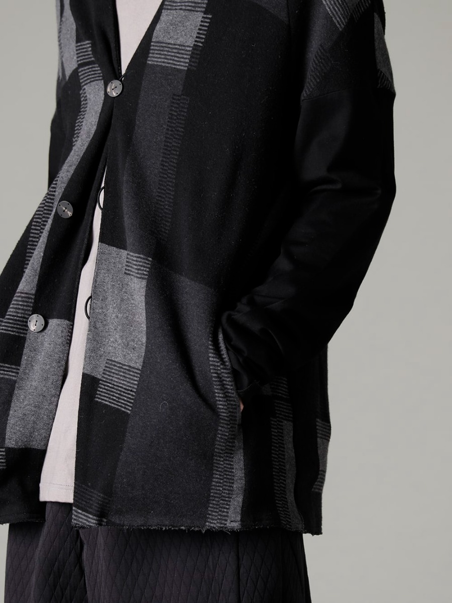 DEVOA(デヴォア) GUIDI(グイディ) 23SS(春夏) カーディガンの感覚で使える個性的なアイテム  - JKN-JQSC ジャケット シルク / コットンジャカード CSC-DSH3-Stone-Gray セミハイネックロングスリーブ スビンコットンジャージー ストーングレー 2-005